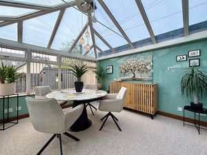 Photo 8- click for photo gallery